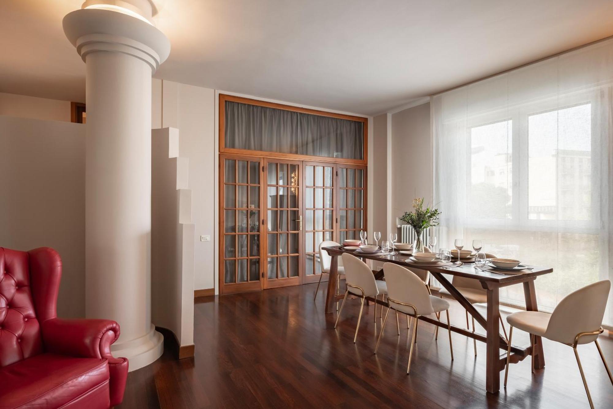 Porta Nuova Apartment